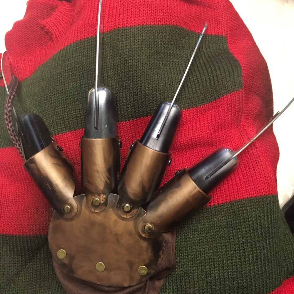 Freddy Krueger costume (women)